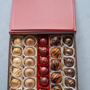 Kommikarp Jõulud 29 kommiga.